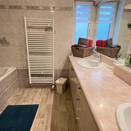 아파트 Edelweiss A 엥기쉬하임